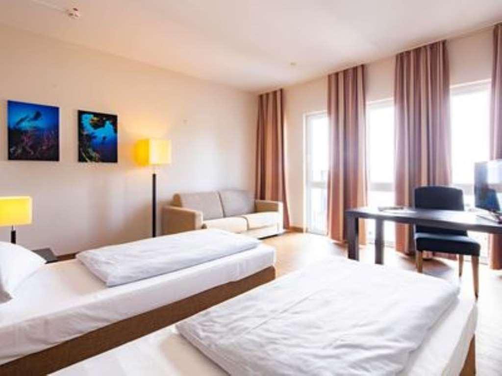 Friendly Cityhotel Oktopus Siegburg Room photo